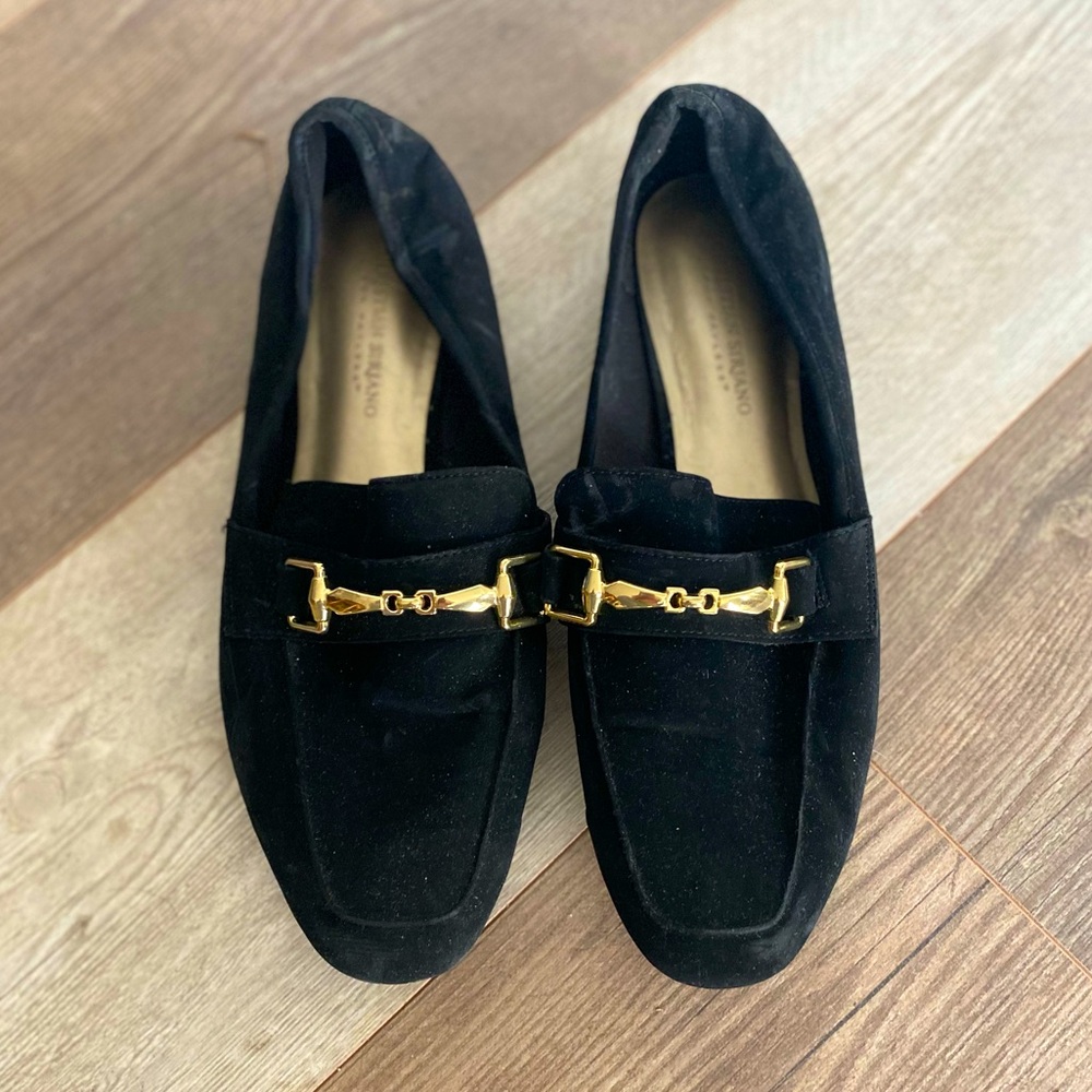 CHRISTIAN SIRIANO BLACK LOAFERS GOLD CHAIN FLATS